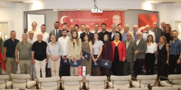 genc-muhendisler-is-hayatina-hazirlaniyor-Du4f89fs.jpg