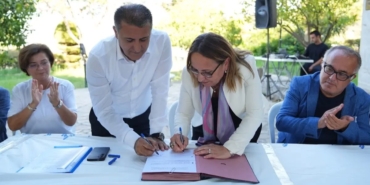 guzelbahce-belediyesinde-sendikal-toplu-sevinc-nsmWd9s2.jpg
