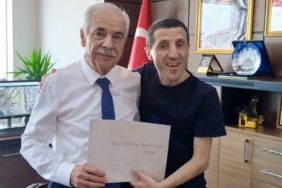 hakan-gecimden-baskan-ozcana-ozel-cocuklar-icin-film-talebi-p8RmOiGC.jpg