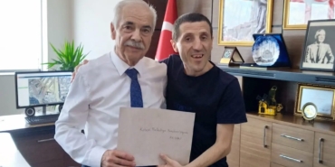 hakan-gecimden-baskan-ozcana-ozel-cocuklar-icin-film-talebi-p8RmOiGC.jpg