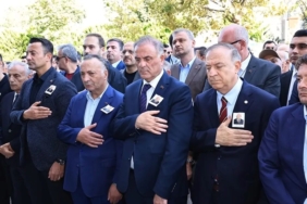 ibb-baskan-vekili-aslanin-babasi-sivasta-topraga-verilecek-qb3FbIUR.jpg