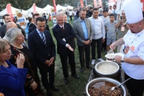 inegol-gastronomi-festivali-dolu-dolu-gecti-wrqxEexR.jpg