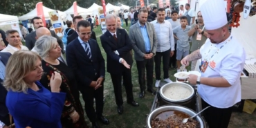 inegol-gastronomi-festivali-dolu-dolu-gecti-wrqxEexR.jpg