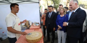 inegol-gastronomi-festivalinde-lezzet-soleni-inegol-mutfagi-turkiye-vitrinine-cikti-QvEBY1bY.jpg
