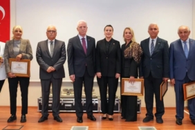 istanbulun-kan-toplama-kapasitesi-artacak-turk-kizilaya-20-yeni-cihaz-ikPx7PhD.jpg