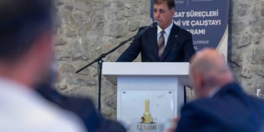 izmirde-esnafin-ruhsat-sorunlarina-ortak-cozum-ZfRRKCpB.jpg