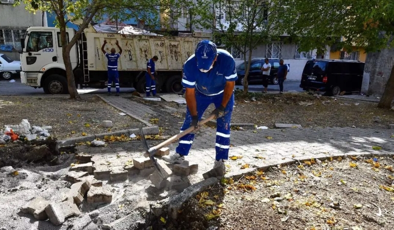 izmirde-nitelikli-istihdam-havuzu-donemi-lXG8BXUt.jpg