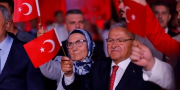 kayseri-buyuksehirden-30-agustos-resepsiyonu-Ipu8sDsx.jpg