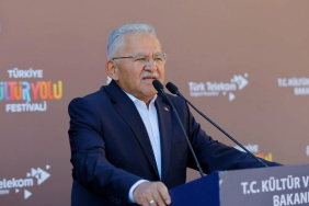 kayseri-buyuksehirden-universiteli-ailelere-10-bin-lira-destek-AnmQiuC8.jpg
