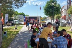 kayseri-talasin-gezici-kutuphanesi-bilgi-turunda-4LXZwgN7.jpg