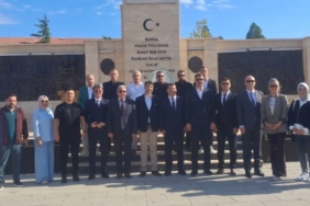 kesanda-yeni-egitim-yili-torenle-basladi-OJeZHTOt.jpg