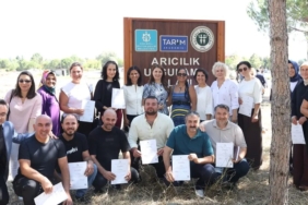 kocaeli-tarim-akademisinde-emekler-sertifikayla-taclandi-XnGhVFyp.jpg
