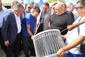 kocaelide-baskan-buyukakin-karadenizlilerin-coskusuna-ortak-oldu-hRv9KPYq.jpg
