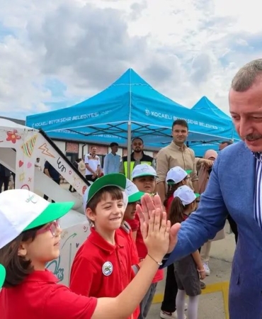 kocaelide-tramvayin-kapasitesi-de-mesafesi-de-artti-KrqX1QKB.jpg