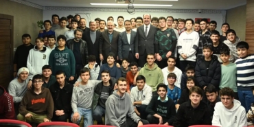 konya-buyuksehirden-tum-ogrenci-gruplarina-tam-destek-hD7xumSa.jpg