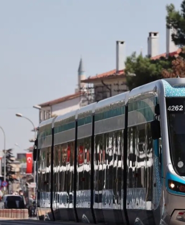 konyada-ilk-kez-universitelere-kayit-yaptiranlara-7-gunluk-ucretsiz-ulasim-hakki-2cVY1t47.jpg