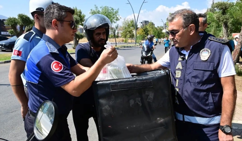 manisada-okul-cevrelerinde-gida-denetimi-zhjEd2y4.jpg
