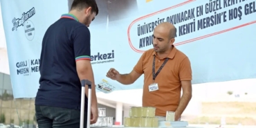 mersin-otogarinda-universitelilere-karsilama-7qgEujq6.jpg