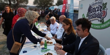 niluferde-incirin-lezzeti-ve-emegi-festivalde-bulustu-VHaKCfvz.jpg
