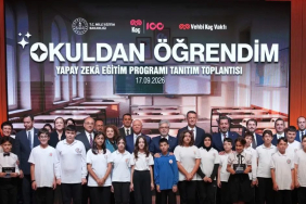 ortaokul-ogrencileri-icin-yapay-zek-egitim-programi-tanitildi-3sheAfOM.jpg