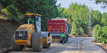 osmangazinin-3-mahallesinde-yollar-yenileniyor-mfSQPPNV.jpg