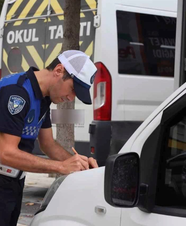 sakarya-zabitasindan-okul-servislerine-denetim-lJ2fOpl9.jpg
