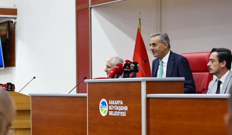 sakaryaya-cevreci-ve-son-teknoloji-otobusler-geliyor-mCcW2gUm.jpg