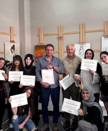 sanat-melikgazinin-basarisi-gururlandirdi-D76sTxvw.jpg
