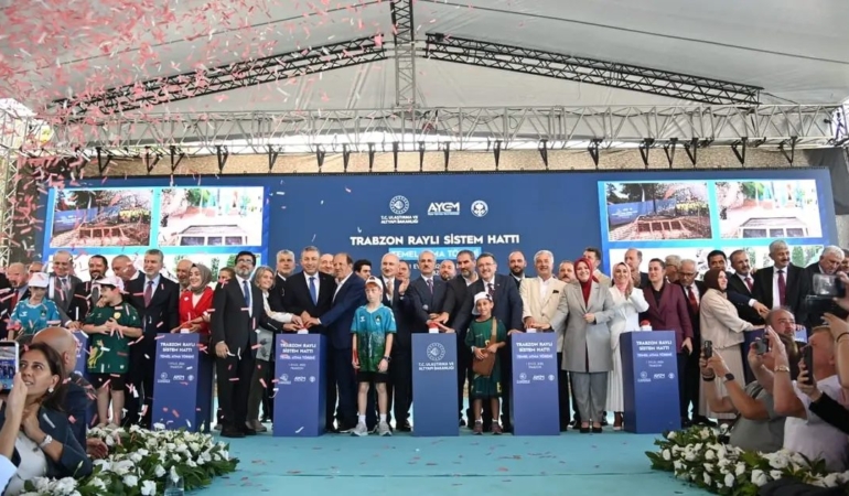 trabzonda-rayli-sistem-icin-butona-basildi-cl7HwigP.jpg