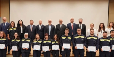 tuprasin-temel-rafinericilik-staj-programi-ogrencileri-sertifikalandi-n6HaWp7E.jpg
