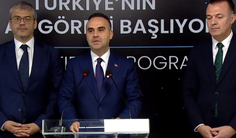 turkiyenin-ilk-ay-gorevi-icin-geri-sayim-basladi-siPgE6Nj.jpg