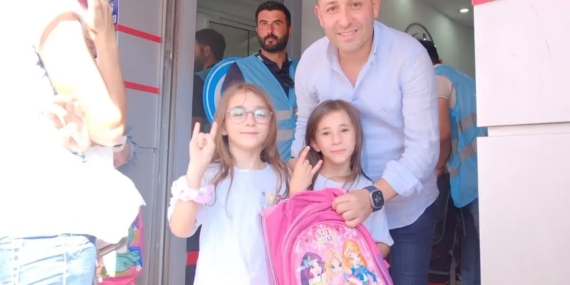 ulku-ocaklari-kayseri-il-baskanligindan-5-bin-ogrenciye-kirtasiye-destegi-STAXQFpT.jpg