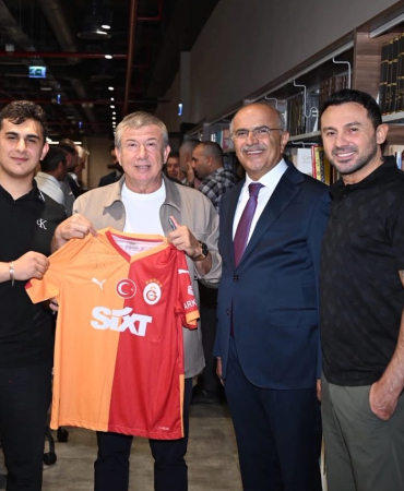 unlu-sporculardan-malatyaya-ovgu-TVGuEOGj.jpg