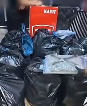 uyusturucu-madde-saticilarin-yonelik-dev-operasyon-HqwBTXZR.jpg