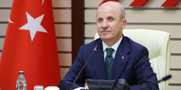 yok-baskani-ozvar-gazzede-universiteyi-yasatmak-filistinin-gelecegini-korumaktir-ZzQOOzZO.jpg